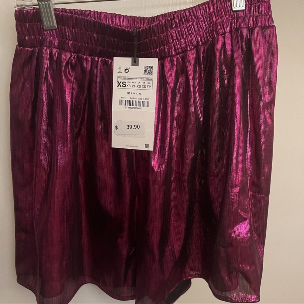 ZARA Shimmer PaperBag Shorts. NEVER BEEN WORN